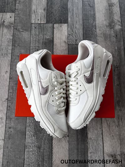 Nike Air Max 90 Sail White Platinum Size UK 8